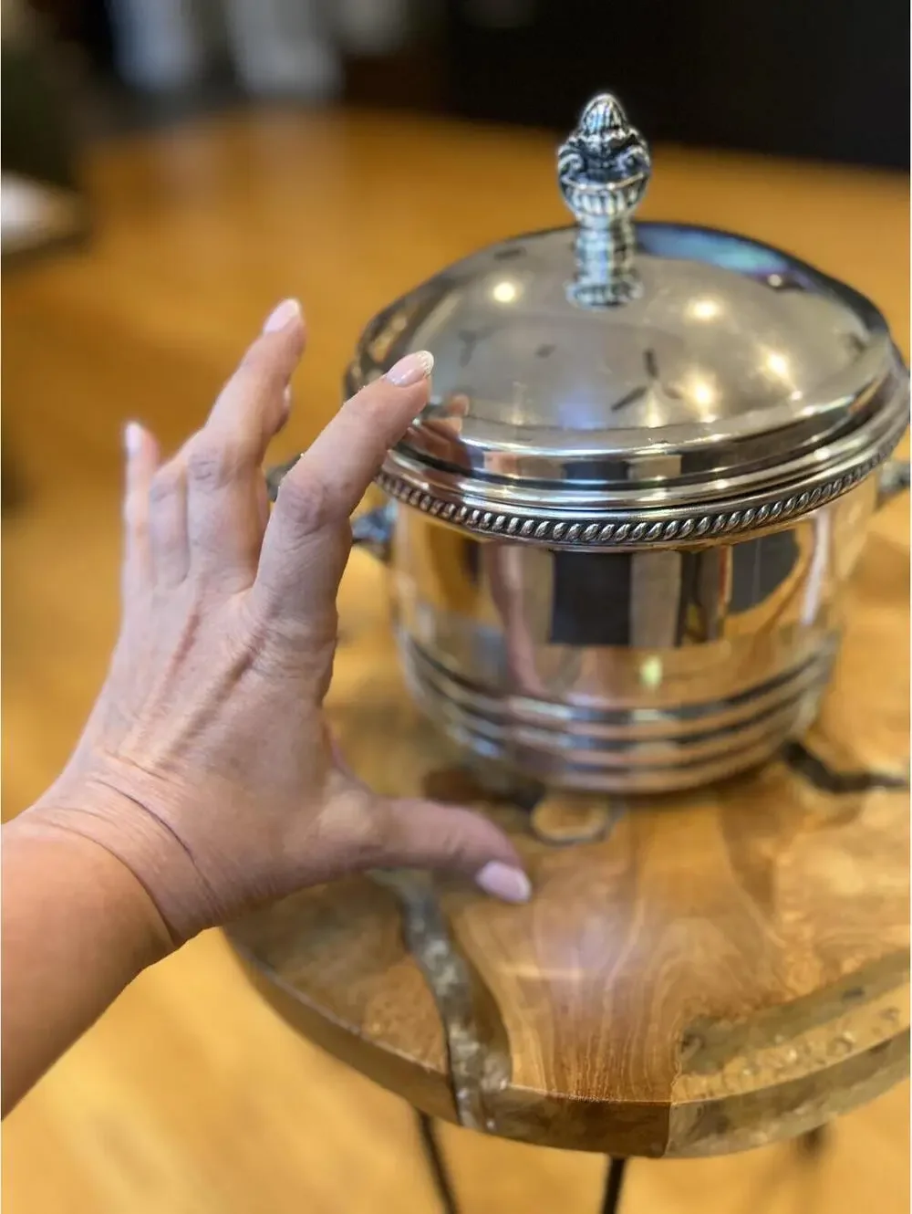 Vintage Forbes Silver Co. Silverplate Vacuum Insulated Ice Bucket with Glass LId